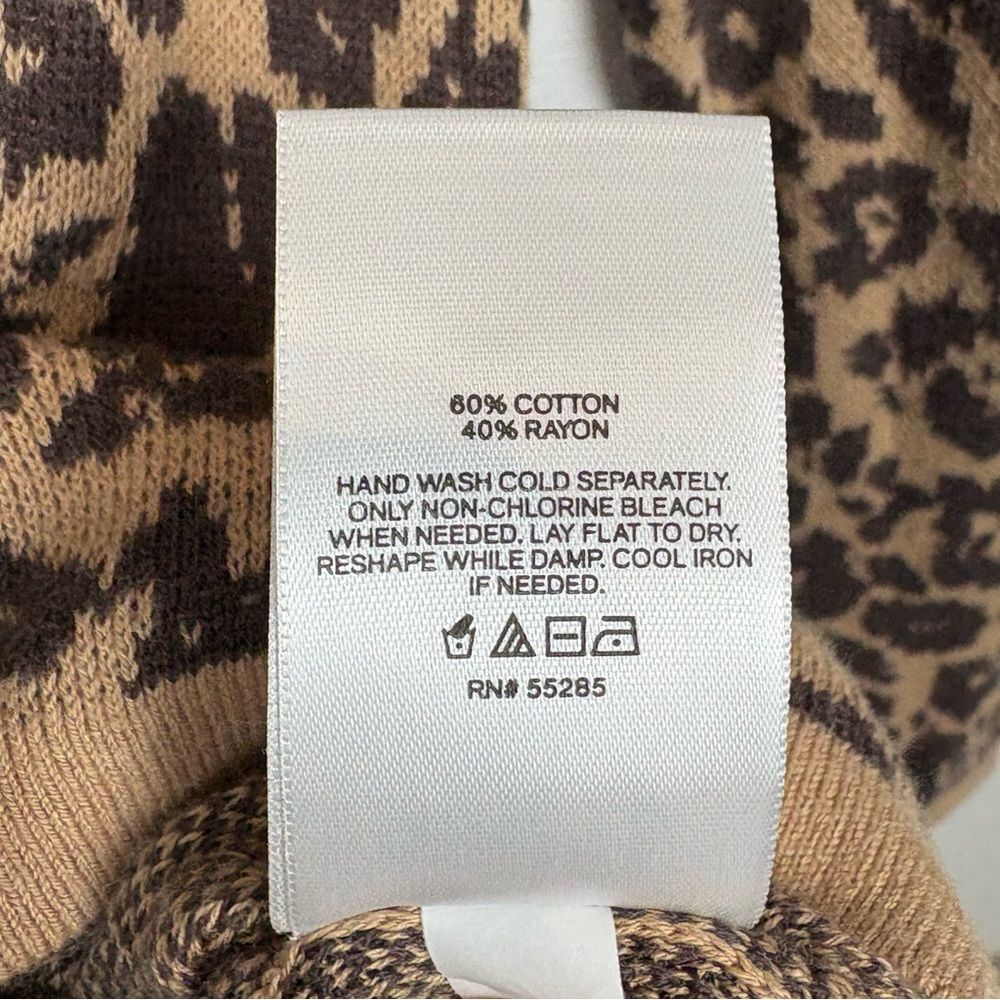 Express Leopard Sweater - Picture 4 of 4